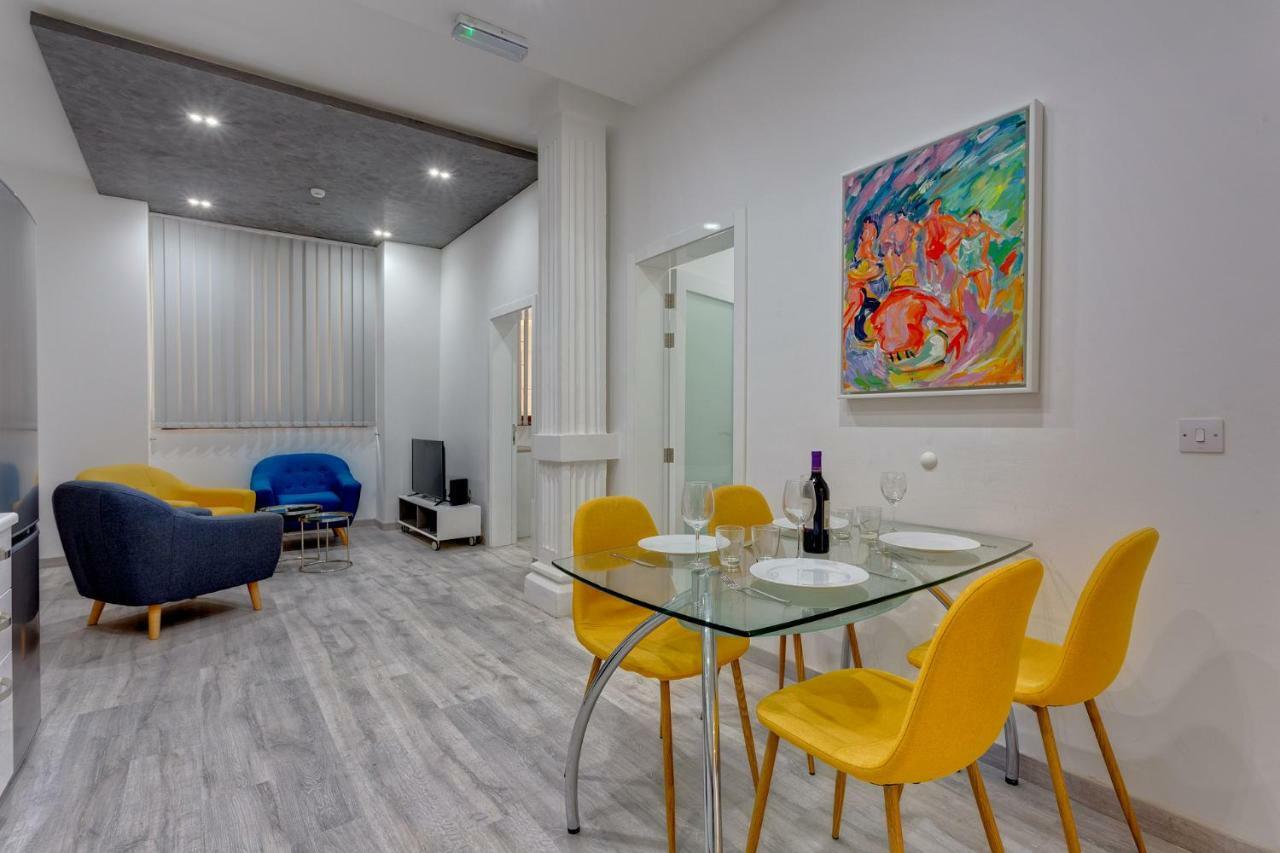 Stylish 3Br Apartment, Fantastic Location In Sliema Exterior foto